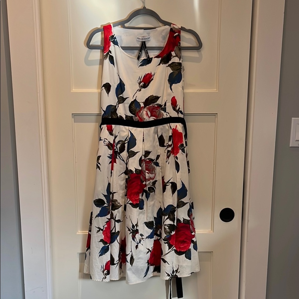 Frockshop Women's Fit & Flare Ivory Rose Print Dress with black ribbon; size S